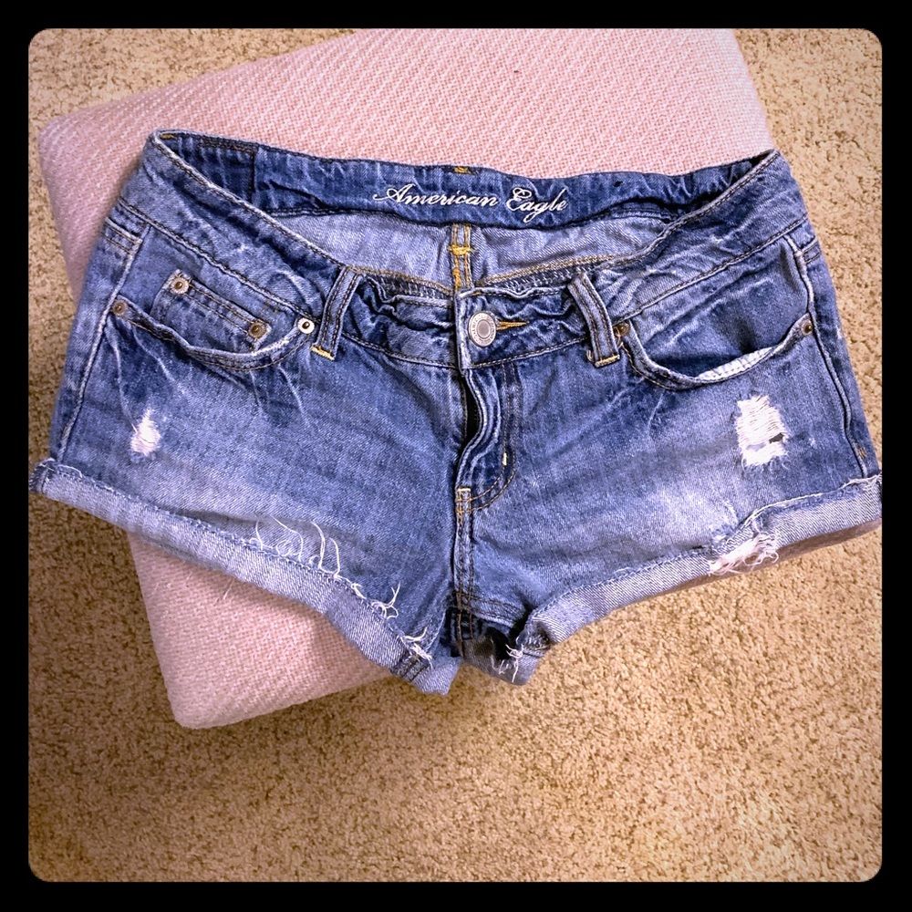 American Eagle Denim Shorts: Size 4